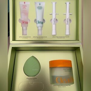 Green Metal Storage Box with Handle